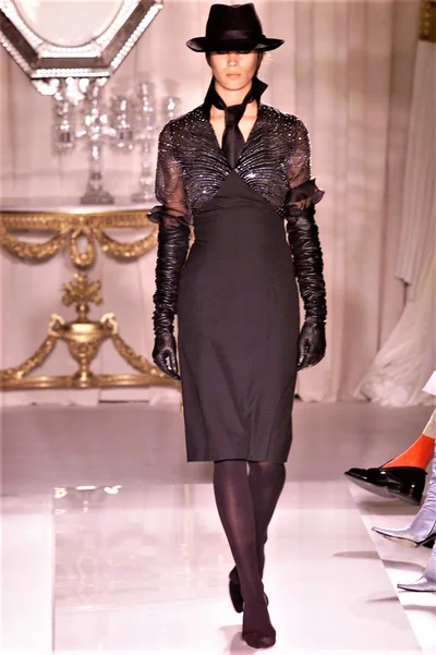 Look 15